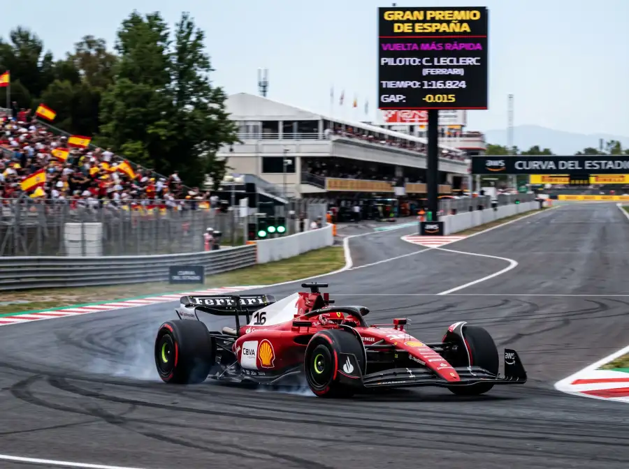 Apuestas vuelta rápida F1: cuotas y estrategia · PitFactor